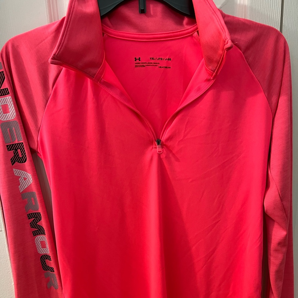 Under Armour Girl Hot Pink Quarter Zip Lightweight size XYL